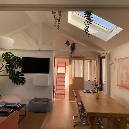 Vakantiehuis La Maison Rose - Ciel By Melrose